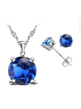 Swarovski Elements Sapphire Blue 925 Sterling Silver Solitaire Necklace & Studs